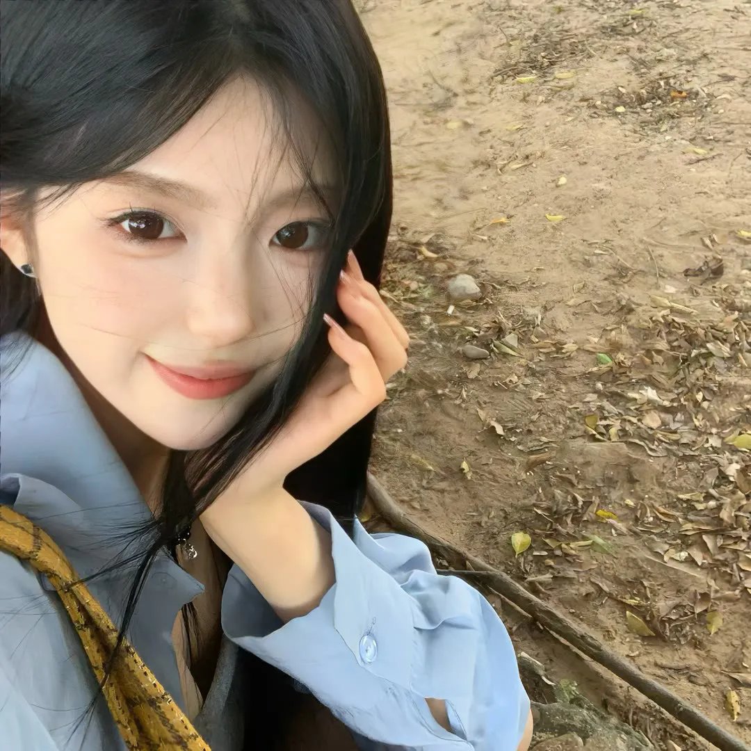 五个女生